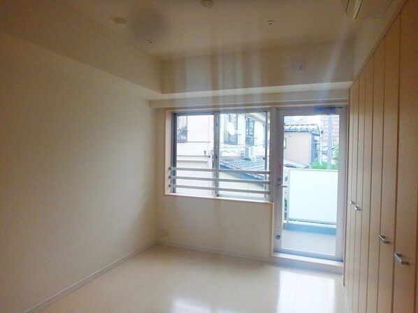 レジディア西新宿IIの物件内観写真